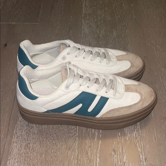 Stylish White and Tan Sneakers with bold green stripe, platform rubber sole - Picture 2 of 9